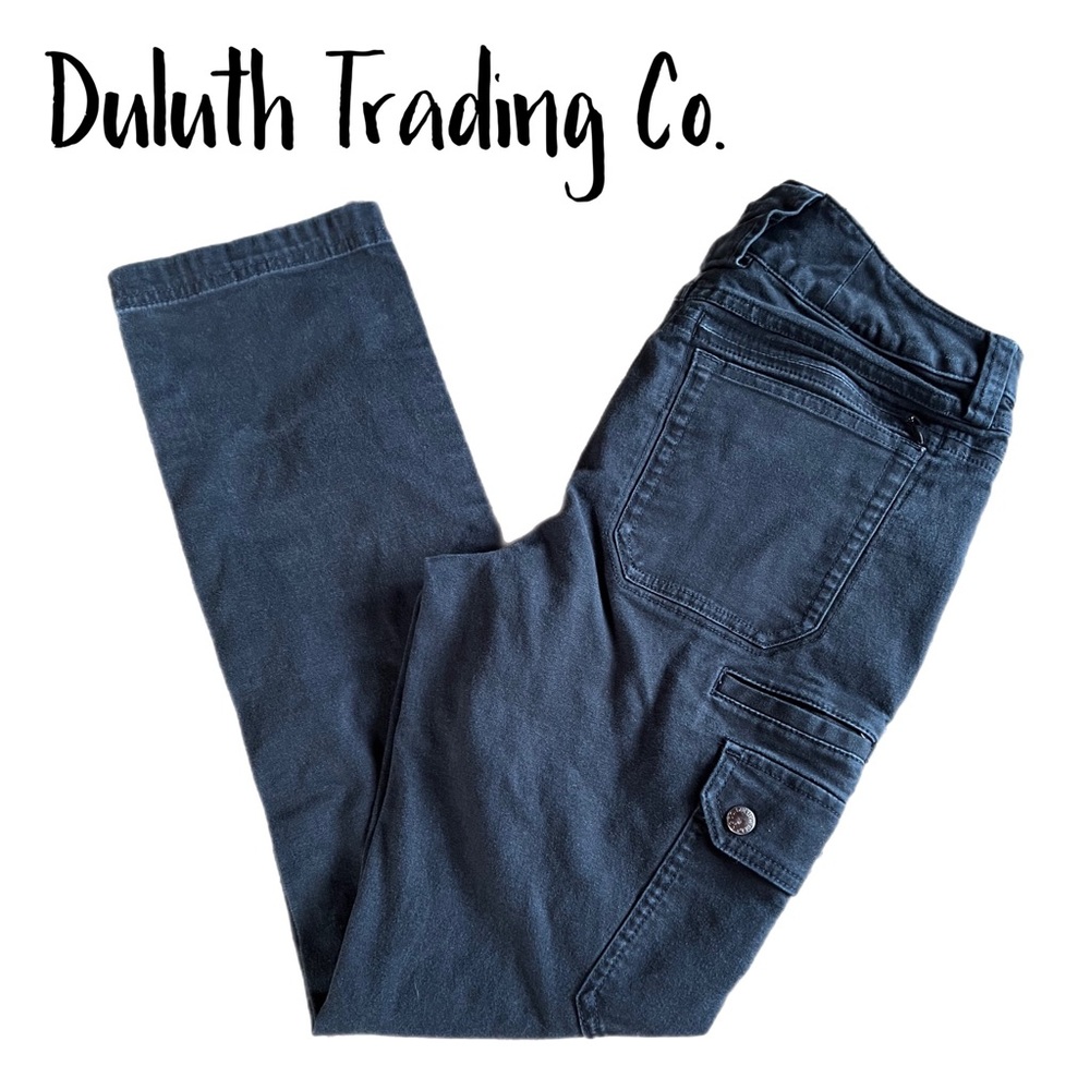 Duluth Trading Company cargo pants in black for Women - 6x31